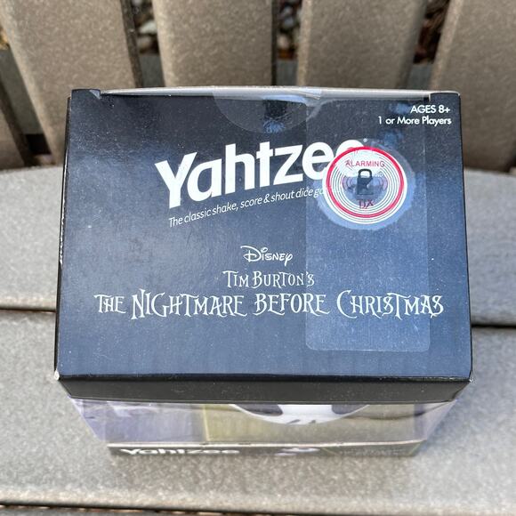 YAHTZEE The Nightmare Before Christmas Edition Dice Game Brand New Halloween - Picture 8 of 10